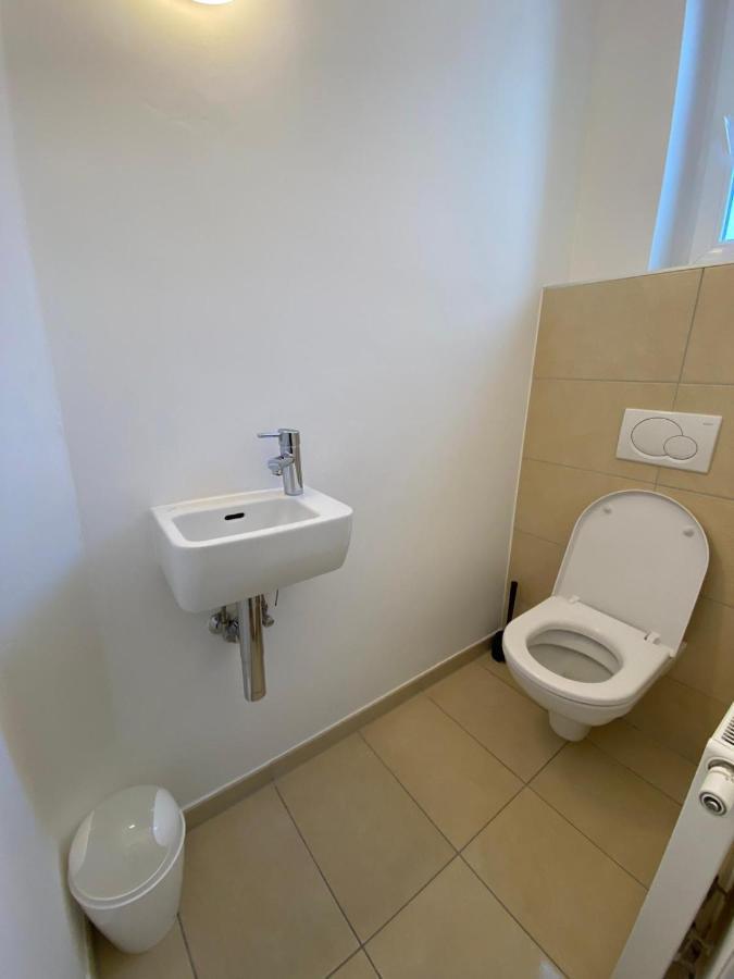 Central Two Bedroom Apartment Bécs Kültér fotó