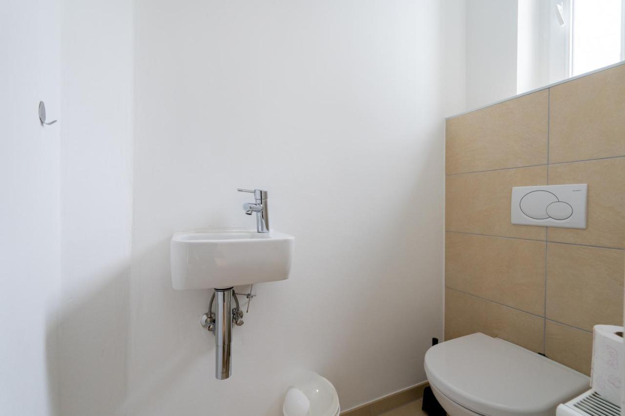 Central Two Bedroom Apartment Bécs Kültér fotó
