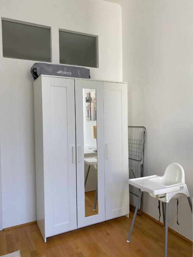 Central Two Bedroom Apartment Bécs Kültér fotó